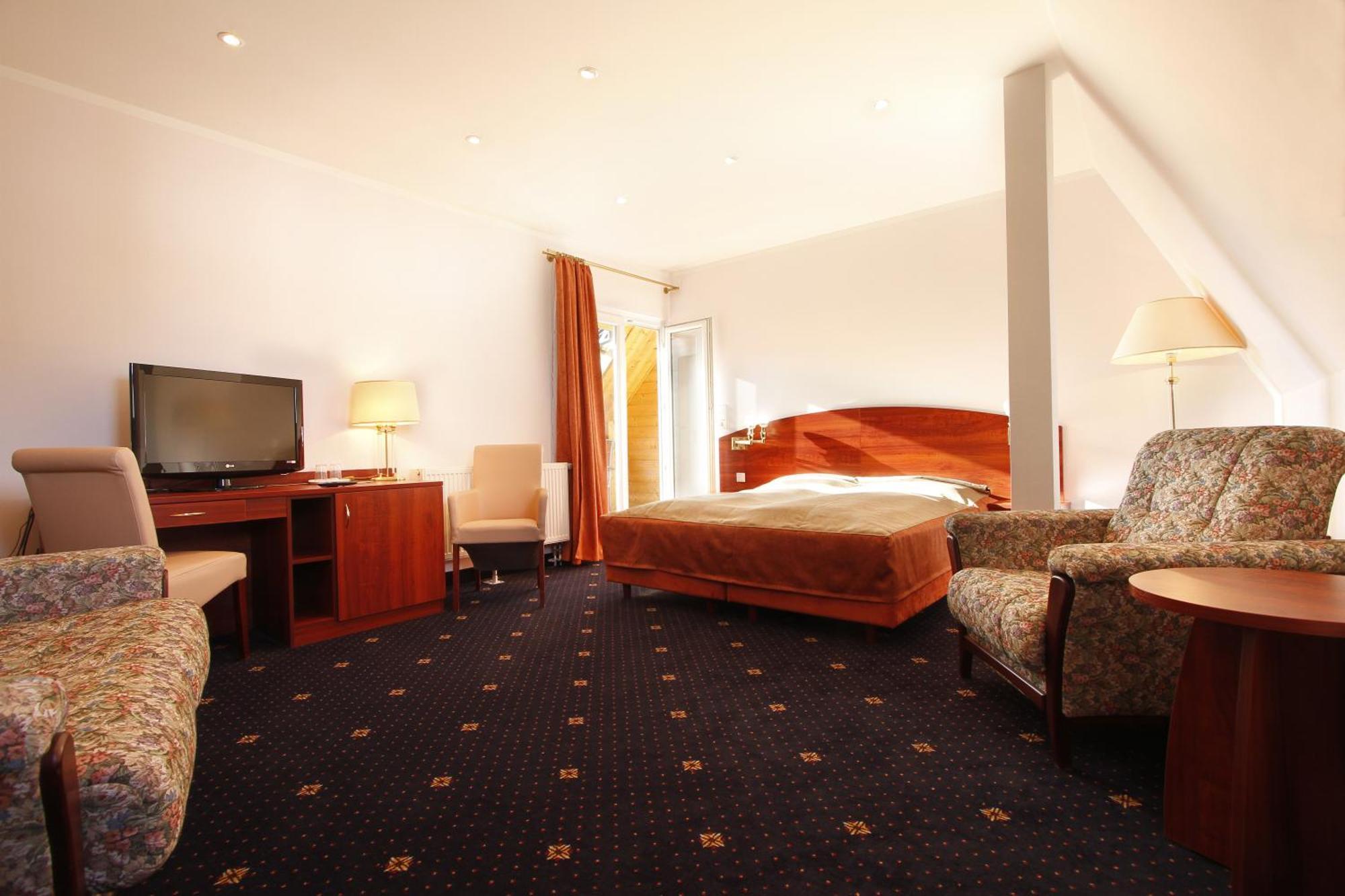 Hotel Preuss Im Dammtorpalais Hamburg Bagian luar foto